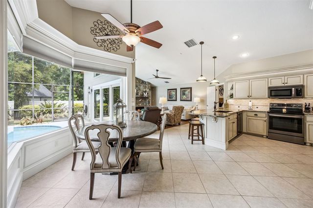 1056 NEW CASTLE LANE, Oviedo, FL 32765