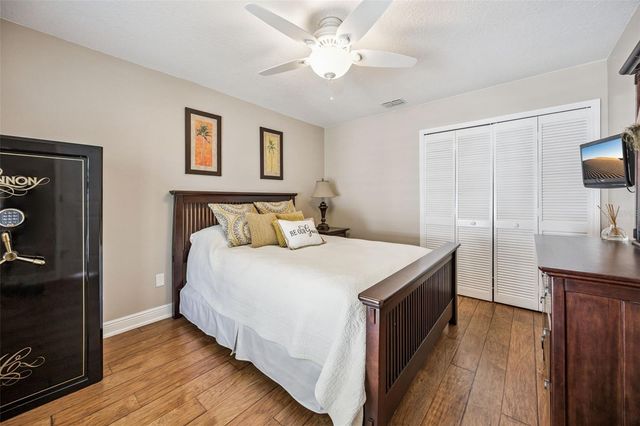 1056 NEW CASTLE LANE, Oviedo, FL 32765