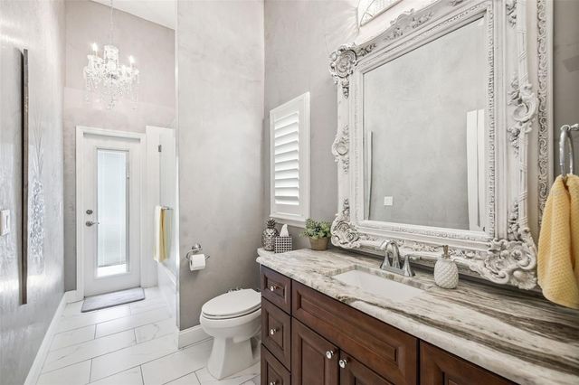 1056 NEW CASTLE LANE, Oviedo, FL 32765