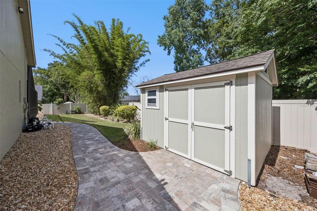 1056 NEW CASTLE LANE, Oviedo, FL 32765