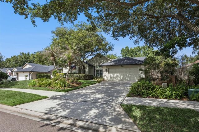 1056 NEW CASTLE LANE, Oviedo, FL 32765