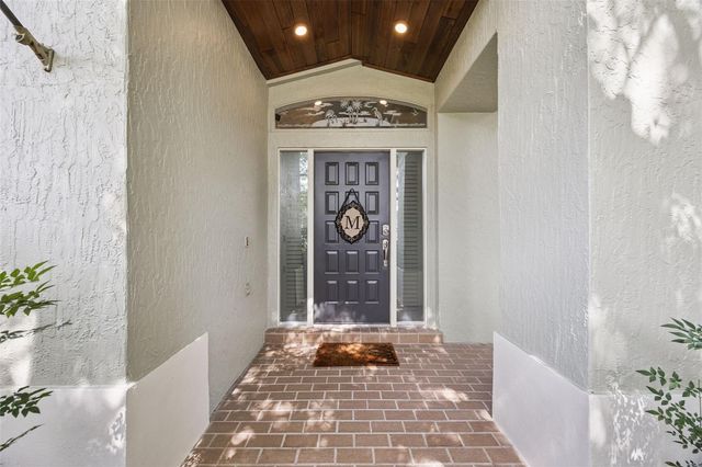 1056 NEW CASTLE LANE, Oviedo, FL 32765