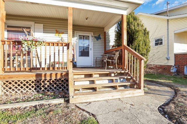 407 Seborn Avenue, Zanesville, OH 43701