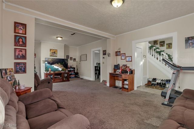 407 Seborn Avenue, Zanesville, OH 43701