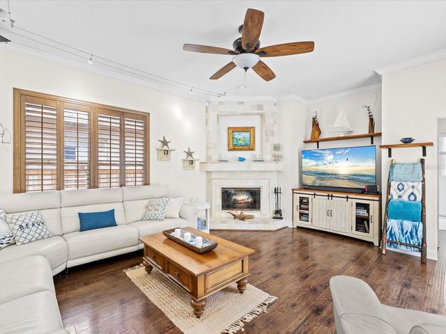 2033 LONG BRANCH LANE, Clearwater, FL 33760