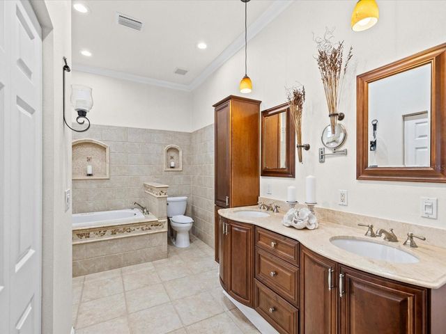 2033 LONG BRANCH LANE, Clearwater, FL 33760