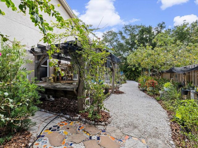 2033 LONG BRANCH LANE, Clearwater, FL 33760