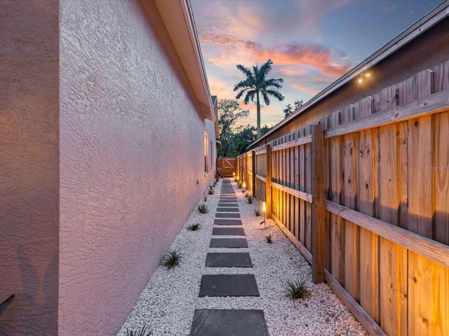 2033 LONG BRANCH LANE, Clearwater, FL 33760