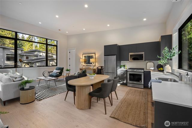 13982 13970 Manzanita Road NE, Bainbridge Island, WA 98376