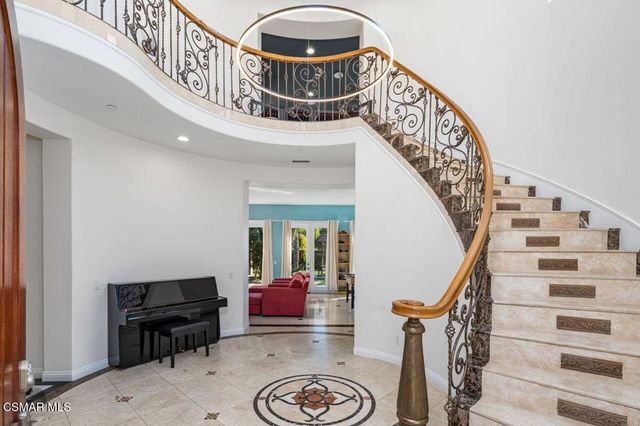 5492 Calarosa Ranch Road, Camarillo, CA 93012