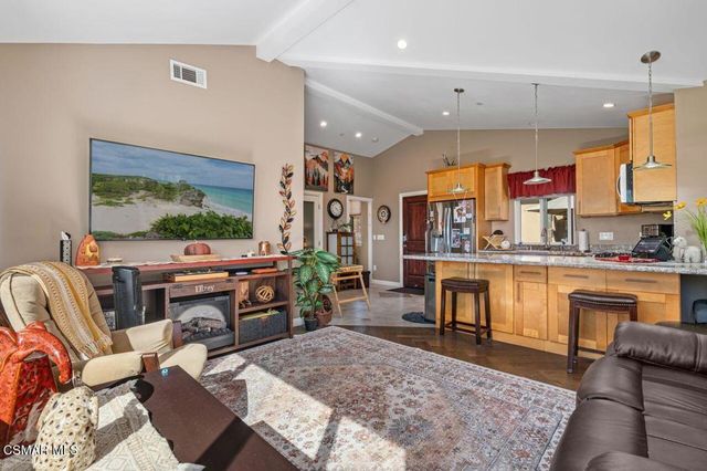 5492 Calarosa Ranch Road, Camarillo, CA 93012