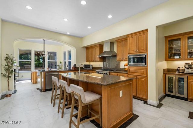 5492 Calarosa Ranch Road, Camarillo, CA 93012