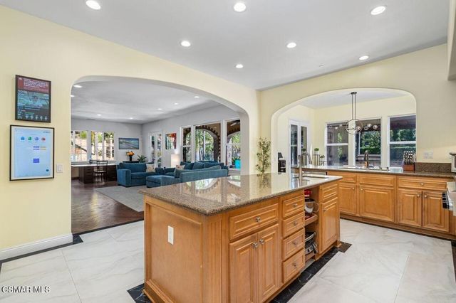 5492 Calarosa Ranch Road, Camarillo, CA 93012