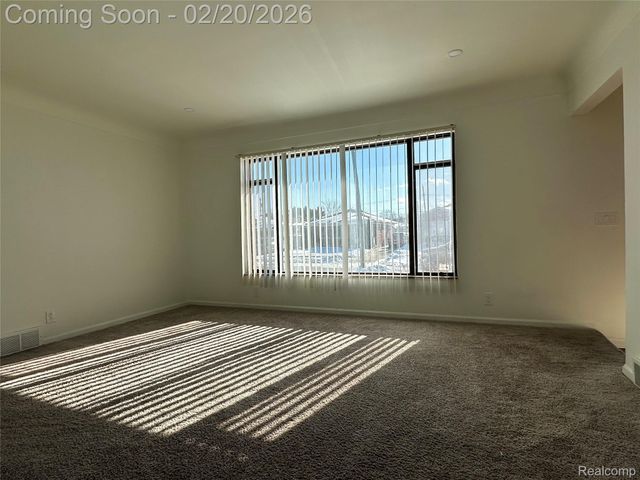 8101 Marian Street, Warren, MI 48093