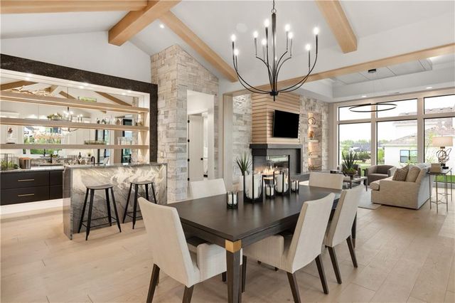 13721 Guilford Road, Leawood, KS 66224