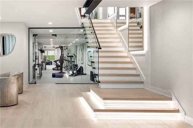 13721 Guilford Road, Leawood, KS 66224