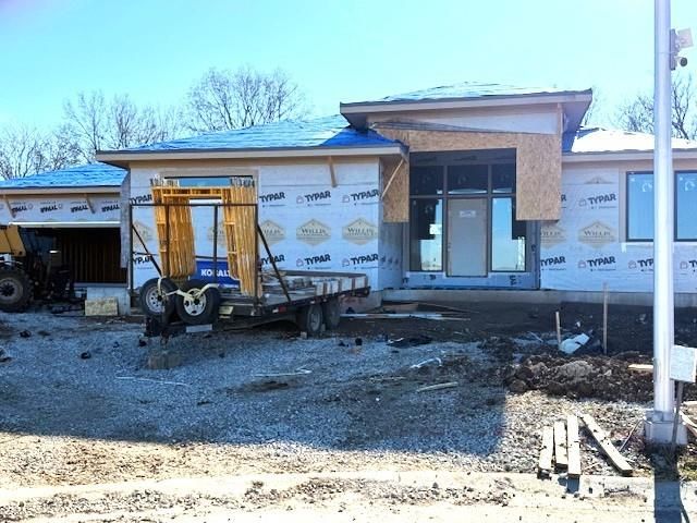 13721 Guilford Road, Leawood, KS 66224