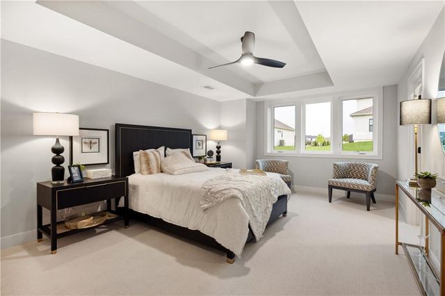 13721 Guilford Road, Leawood, KS 66224