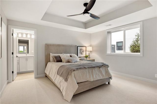 13721 Guilford Road, Leawood, KS 66224