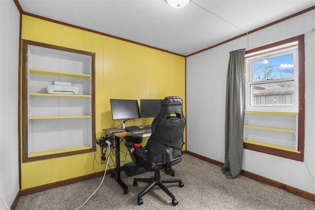 205 Cox Boulevard, Lansing, MI 48910