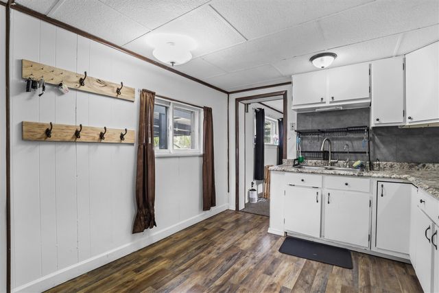 205 Cox Boulevard, Lansing, MI 48910