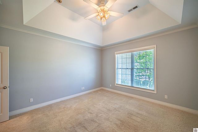 3241 Sandpiper Circle, Paducah, KY 42001