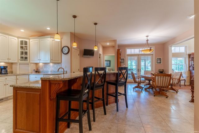 7827 Blessing Way, Evansville, IN 47712