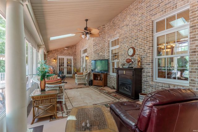 7827 Blessing Way, Evansville, IN 47712