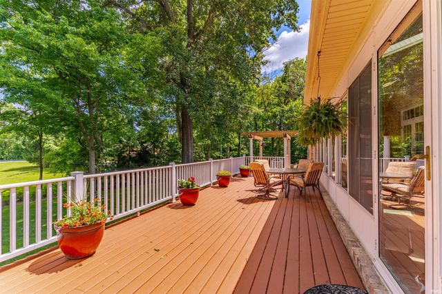 7827 Blessing Way, Evansville, IN 47712