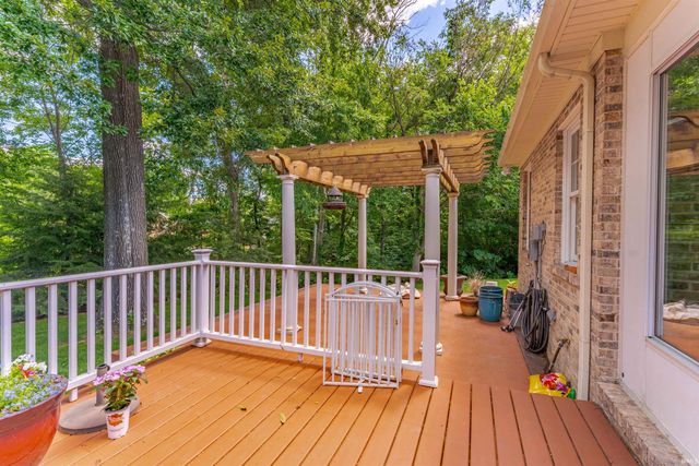 7827 Blessing Way, Evansville, IN 47712
