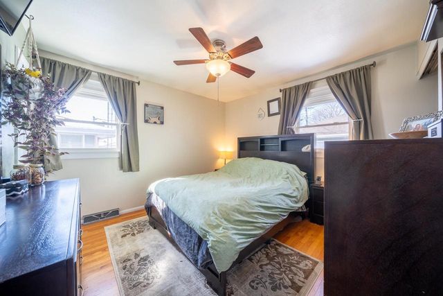 1617 W 9TH AVENUE, Oshkosh, WI 54902