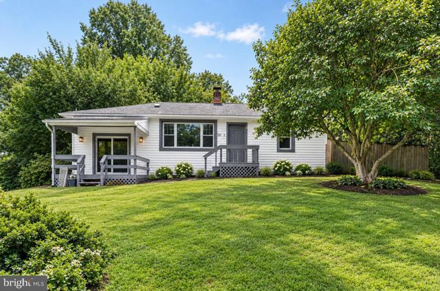 2042 CONOWINGO RD, Rising Sun, MD 21911