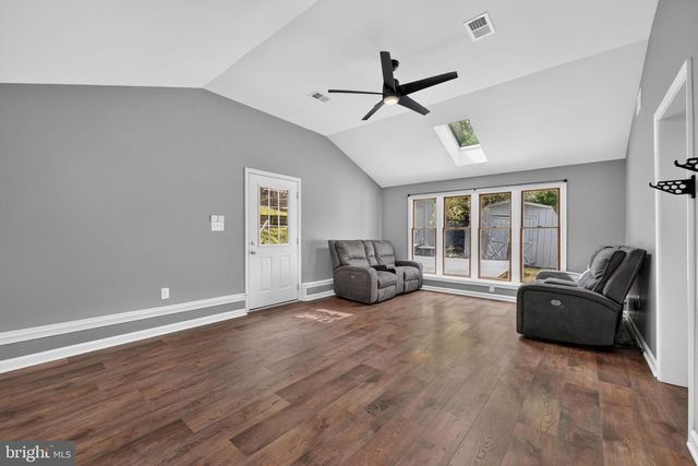 2042 CONOWINGO RD, Rising Sun, MD 21911
