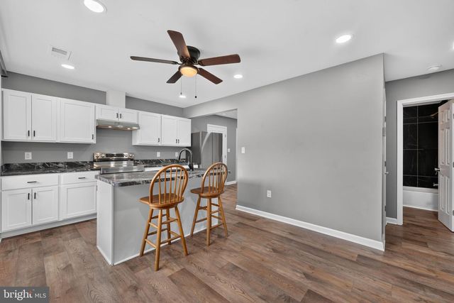 2042 CONOWINGO RD, Rising Sun, MD 21911
