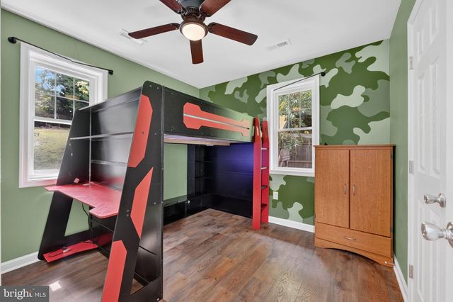 2042 CONOWINGO RD, Rising Sun, MD 21911