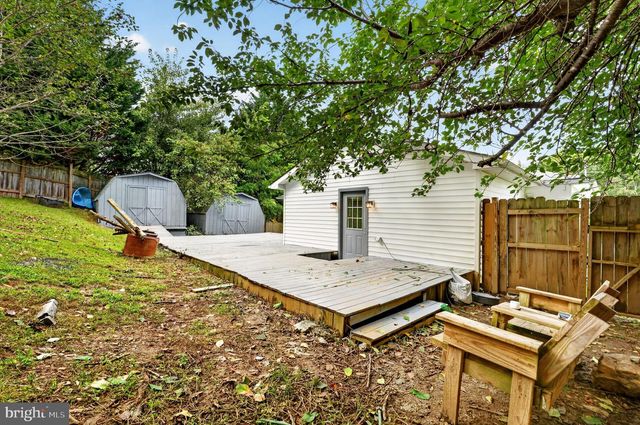 2042 CONOWINGO RD, Rising Sun, MD 21911