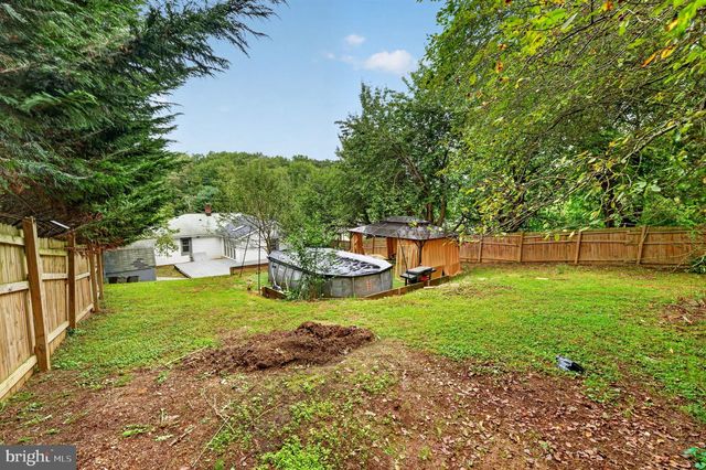 2042 CONOWINGO RD, Rising Sun, MD 21911