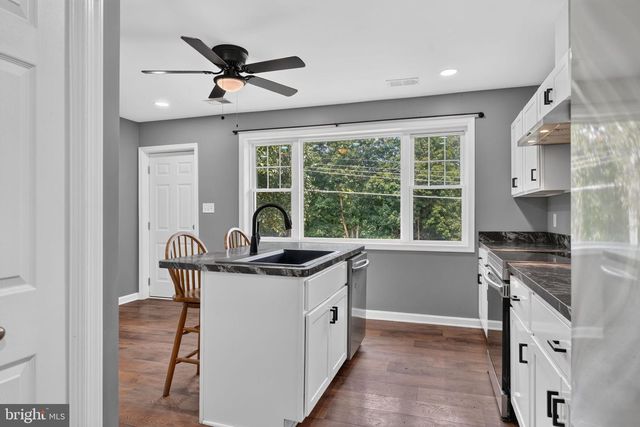 2042 CONOWINGO RD, Rising Sun, MD 21911