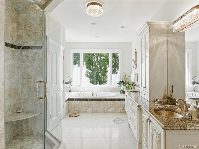 4326 Gratiot Avenue, Port Huron, MI 48060