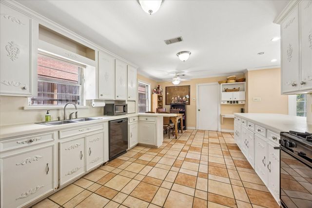 4410 Ingersoll Street, Houston, TX 77027