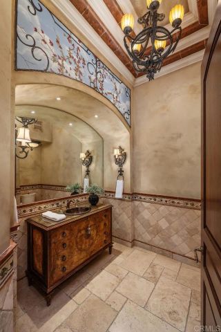 7090 Via Guadalupe, Rancho Santa Fe, CA 92067