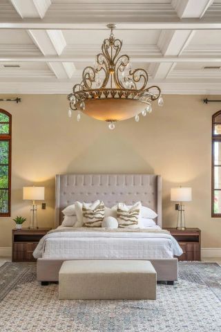 7090 Via Guadalupe, Rancho Santa Fe, CA 92067