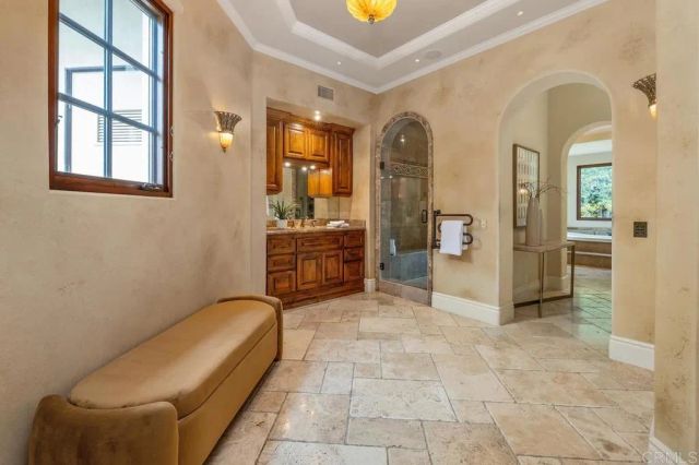 7090 Via Guadalupe, Rancho Santa Fe, CA 92067