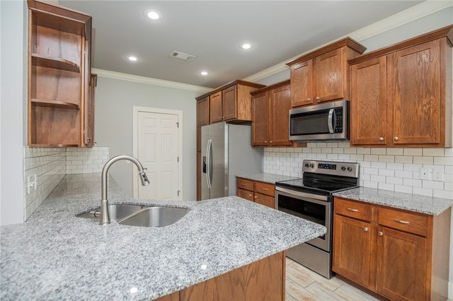 116 Alder Street, Pea Ridge, AR 72751