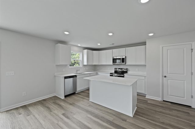 7023 Windham Way, Ladson, SC 29456