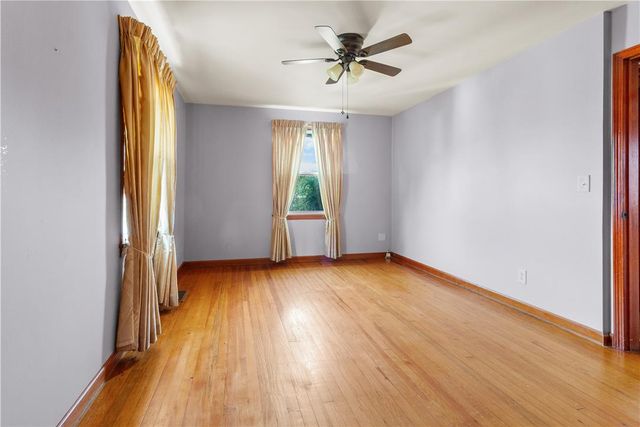2882 Alms House Road, Upper Nazareth Twp, PA 18064