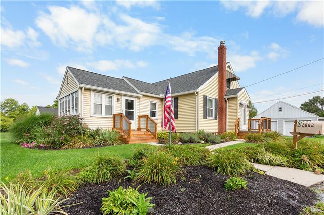 2882 Alms House Road, Upper Nazareth Twp, PA 18064