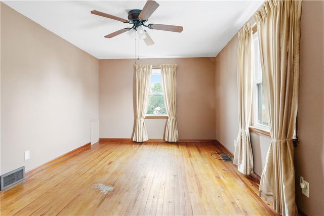 2882 Alms House Road, Upper Nazareth Twp, PA 18064