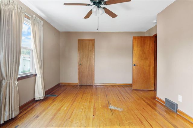 2882 Alms House Road, Upper Nazareth Twp, PA 18064