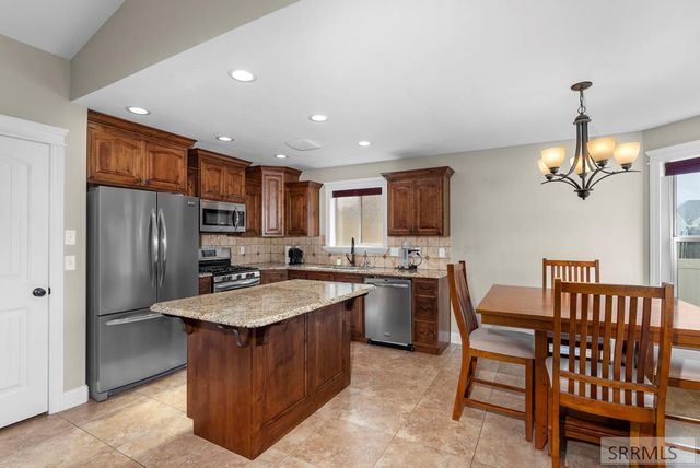 1917 Lexington Avenue, Idaho Falls, ID 83404